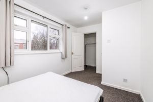 Bed- click for photo gallery